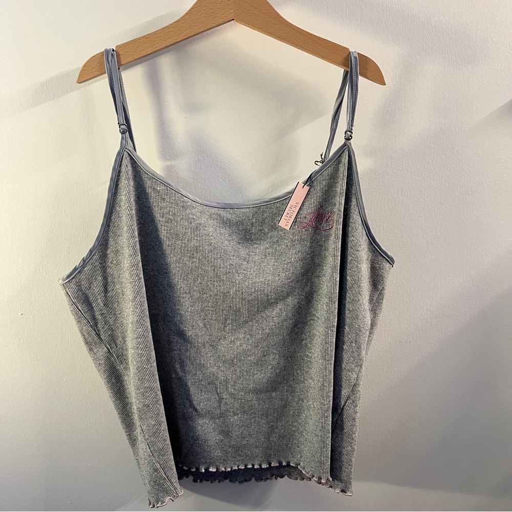 Victorias Secret Sleeping Cami Tank Top Large